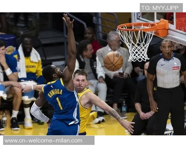 2019年快船与勇士精彩对决回放分析及赛后点评