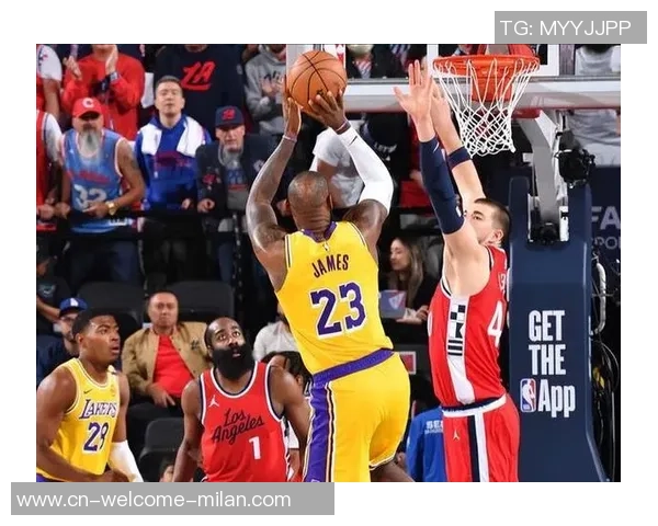 詹姆斯领衔湖人对决76人NBA常规赛精彩回顾与分析 詹姆斯领衔湖人对决76人NBA常规赛精彩回顾与分析